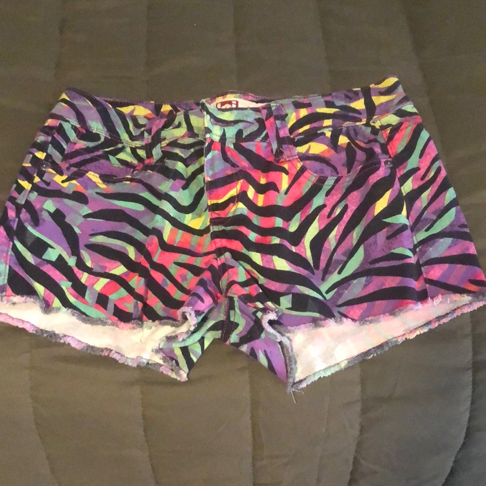 Lei Purple and Pink Jean Shorts with Vibrant Design